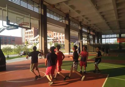 廣東公司珠海西湖濕地國(guó)際花園項(xiàng)目部文體活動(dòng)形式多樣—籃球比賽